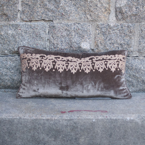 Cushion Deluxe Antiquity Embroidery Graphite Brown 30x50cm