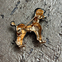 Ladda bild till bildvisaren Brosch Poodle