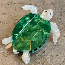 Ladda bild till bildvisaren Hårklämma Green Turtle