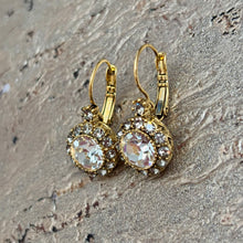 Ladda bild till bildvisaren Vintage Earring Crystal (No.001)