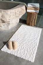 Ladda bild till bildvisaren Badrumsmatta Flow Ivory
