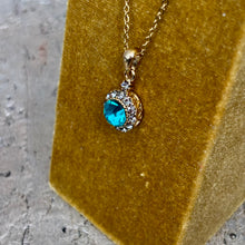 Ladda bild till bildvisaren Vintage Necklace Indicolite (Nr.379)