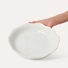 Ladda bild till bildvisaren Pie Dish White
