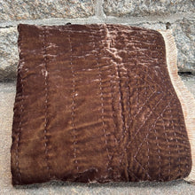 Ladda bild till bildvisaren Throw Deluxe Dark Brown / Beige Fringe 130x180cm