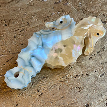 Ladda bild till bildvisaren Hårklämma Sea Horse Beige