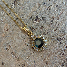 Ladda bild till bildvisaren Vintage Necklace Jet (No.280)