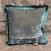 Ladda bild till bildvisaren Cushion Deluxe Lake Blue/Air Blue Fr. 45x45cm