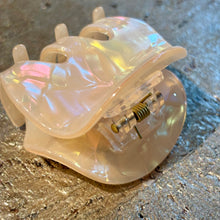 Ladda bild till bildvisaren Hårklämma Colour Shiny Light Pink