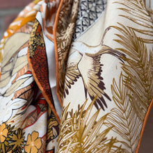 Ladda bild till bildvisaren Ull- och sidensjal Livia