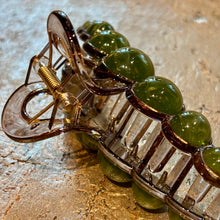 Ladda bild till bildvisaren Hårklämma Pearls Marbled Green