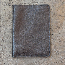 Ladda bild till bildvisaren Passport Case - Dark Grey