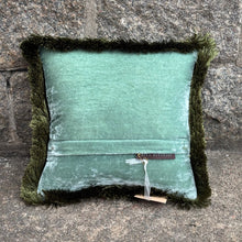 Ladda bild till bildvisaren Cushion Deluxe Lagoon/Green Fr 27x27cm