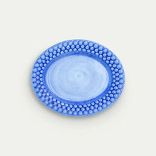Ladda bild till bildvisaren Bubbles Oval Plate 20x16cm - Ljusblå