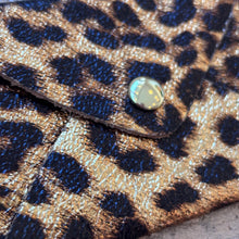 Ladda bild till bildvisaren Origami Card Holder - Leopard Light