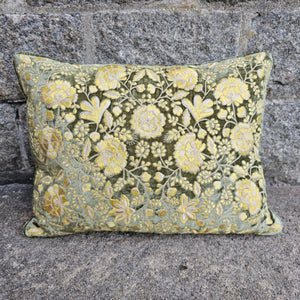 Cushion Deluxe Embroidery Tiana Light Green 30x40cm