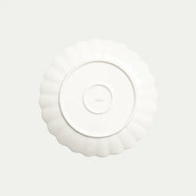 Ladda bild till bildvisaren Oyster Tallrik 28 cm - Plommon