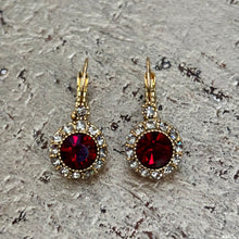 Ladda bild till bildvisaren Vintage Earring Ruby (No.501)