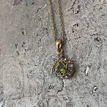Ladda bild till bildvisaren Vintage Necklace Khaki (Nr.550)