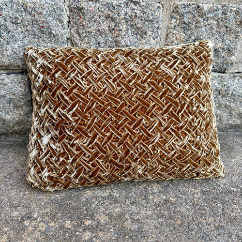 Cushion Deluxe Basket Weave Light Brown 30x40cm