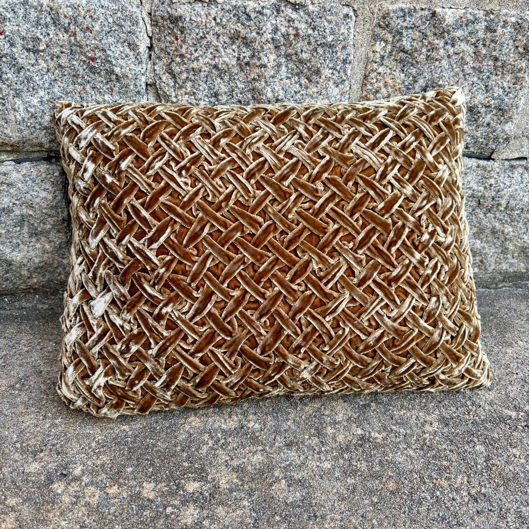Cushion Deluxe Basket Weave Light Brown 30x40cm