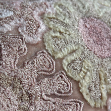 Ladda bild till bildvisaren Cushion Anouk Rose Quartz 30x50cm
