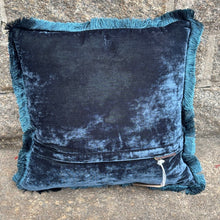 Ladda bild till bildvisaren Cushion Deluxe Opera/Indigo Fr. 45x45cm