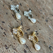 Ladda bild till bildvisaren Clips Pearl Iris