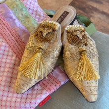 Ladda bild till bildvisaren Handmade Luxury Shoe Tanya, Size 40