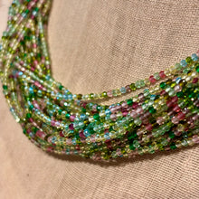 Ladda bild till bildvisaren Necklace Natural Stones Multi Green