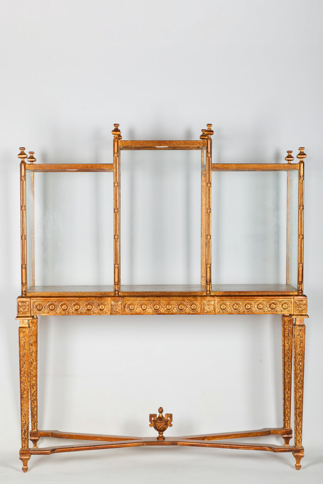 Display Cabinet Louis