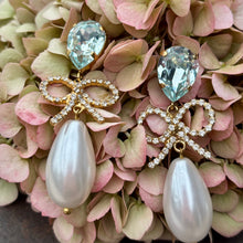 Ladda bild till bildvisaren Earring Louise Light Azore