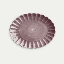 Ladda bild till bildvisaren Oyster Oval Plate 35x30cm - Plommon