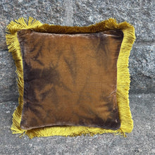 Ladda bild till bildvisaren Cushion Deluxe Shaded Brown/Citron Fr 27x27cm