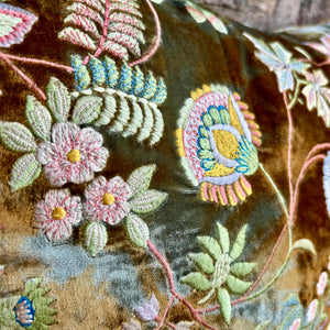 Cushion Deluxe MME Bovary Embroidery Shaded Lake 40x40cm