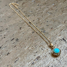 Ladda bild till bildvisaren Vintage Necklace Matte Turquoise