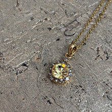 Ladda bild till bildvisaren Vintage Necklace Jonquil (Nr.213)