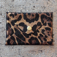 Ladda bild till bildvisaren Origami Card Holder - Leopard Dark