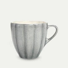 Ladda bild till bildvisaren Oyster Mugg 60 cl - Grå