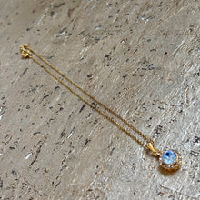 Ladda bild till bildvisaren Vintage Necklace Sapphire (Nr.206)
