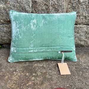 Cushion Deluxe Embroidery Tiana Lagoon 30x40cm