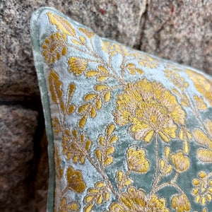Cushion Deluxe Embroidery Tiana Lagoon 30x40cm