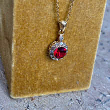 Ladda bild till bildvisaren Vintage Necklace Light Siam (Nr.227)