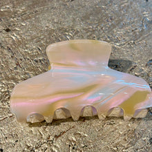 Ladda bild till bildvisaren Hårklämma Colour Shiny Light Pink