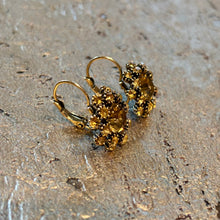 Ladda bild till bildvisaren Earrings Floral Marron Clair