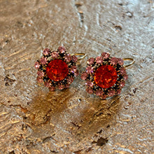 Ladda bild till bildvisaren Earrings Floral Rouge &amp; Rose