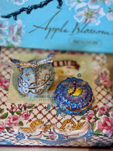 Ladda bild till bildvisaren Little Box Dragonfly