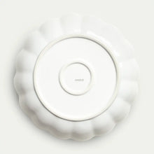 Ladda bild till bildvisaren Oyster Skål 31cm - Vit