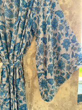 Ladda bild till bildvisaren Kimono Chevreuse