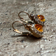 Ladda bild till bildvisaren Vintage Earring Topaz (No.203)