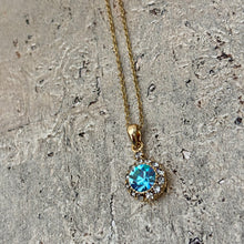 Ladda bild till bildvisaren Vintage Necklace Light Sapphire (Nr.211)